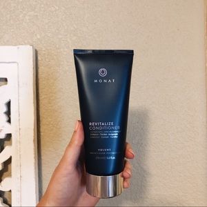 Monat Revitalize Conditioner